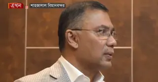 বিমানবন্দর থেকে ৩০০ ফিটের পথে তারেক রহমান